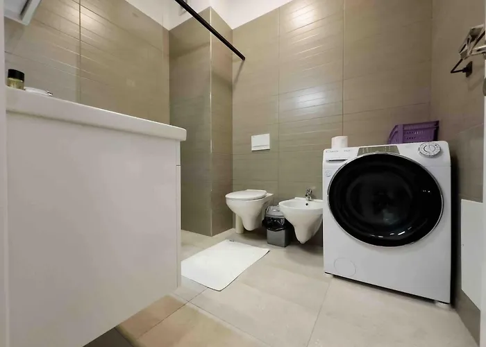 Apartment Hideaways , Breathtaking View & Free Parking Tirana