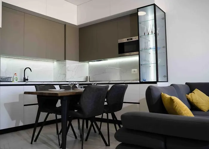 Appartement Hideaways , Breathtaking View & Free Parking Tirana