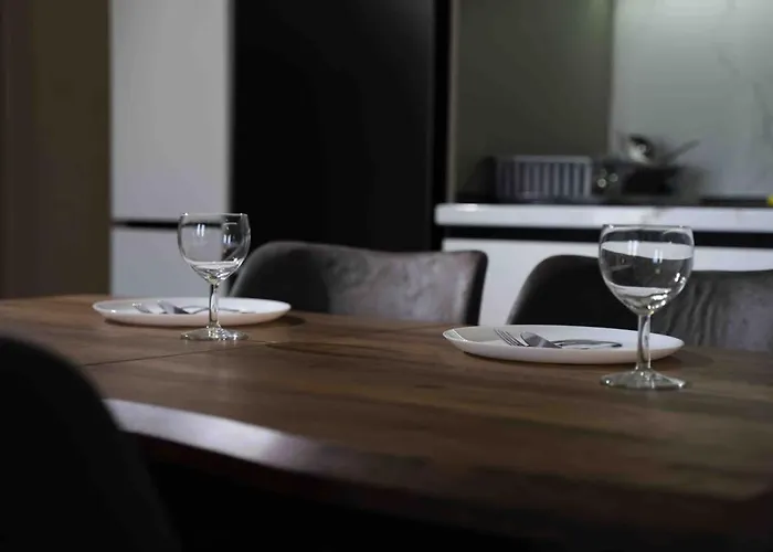 Hideaways , Breathtaking View & Free Parking Appartement *