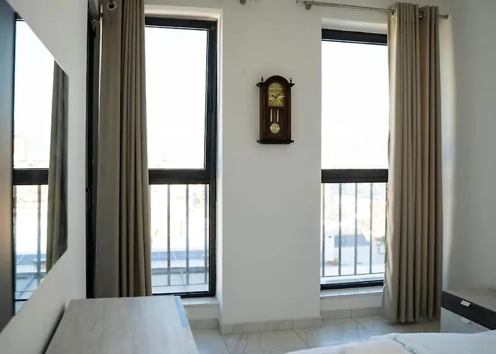Apartment Hideaways , Breathtaking View & Free Parking Tirana